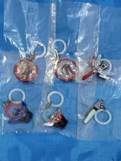 ★ウルトラマンシリーズ 変身アイテムめじるしアクセサリー ★6種 セット