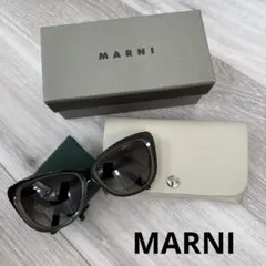 MARNI キャットアイ サングラス