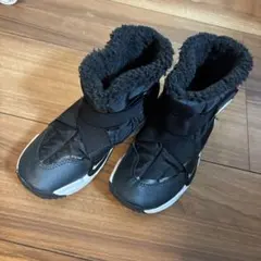 Nike ブラックブーツ キッズ用