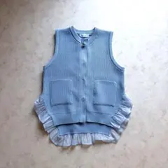 Eimee Law ニットベスト フリル切替 ライトブルーのサムネイル