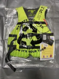 Item thumbnail for item c4479f34-dcb5-47d3-8f16-778472b973a7