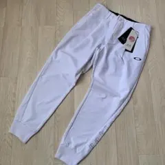 オークリー　レディースM　ゴルフパンツ　ゴルフウェア　ストレッチパンツ　白のサムネイル