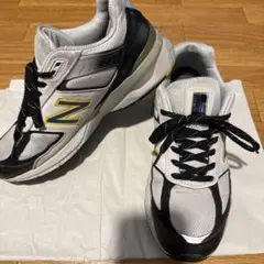 アメリカ製　NEW BALANCE ニューバランス 990v5のサムネイル