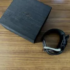 PRY Sculpted Leather Buckle Bracelet