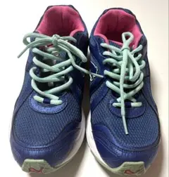 Puma ネイビー ピンク スニーカー