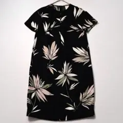 【7ichi様専用】MaxMara　フラワープリント 総柄半袖ワンピース 36のサムネイル