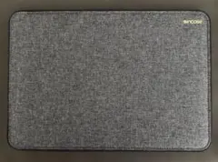 Incase ICON MacBook Pro用 (14インチ) B09-04 - メルカリ