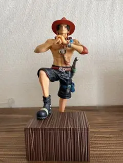 ワンピース エース フィギュア