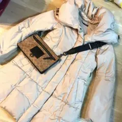 １月末まで出品　最終値下げChaps めっちゃ暖かベージュ ダウンジャケットM