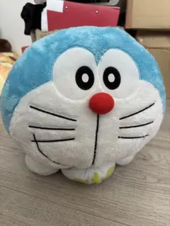 ドラえもん ぬいぐるみ 大きめ 赤いマント付き