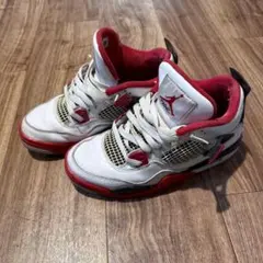 Air Jordan 4 ホワイト/レッド/ブラックのサムネイル