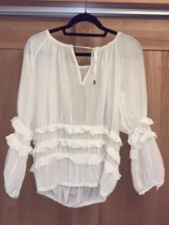 GUESS　ゲス　ブラウスのサムネイル
