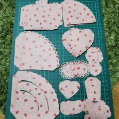 ダイカット素材【イチゴ】