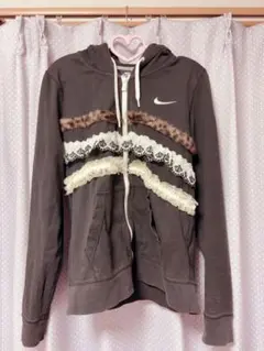 レア★平成archive NIKE ふりふり王冠 刺繍ファー豹柄レースジップ3段のサムネイル
