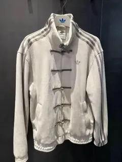 adidas オフホワイト 中国限定 蛇年 ジャージ adidas オフホワイト 中国限定 蛇年 ジャージ - メルカリ