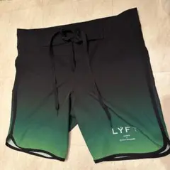 Item thumbnail for item c64964a1-0de1-4b27-8a7c-a5cbdd66c4db