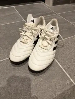 adidas トレシュー 27cm