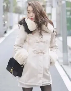 LIP SERVICE フェイクムートンファーカラーコート 新品タグ付き