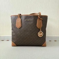 MICHAEL KORS トートバッグのサムネイル