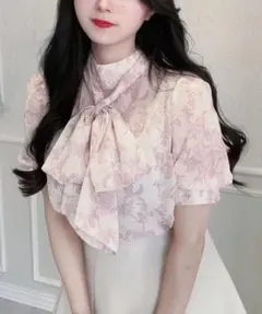 titty&Co. トワルドジュイ柄リボンブラウスのサムネイル
