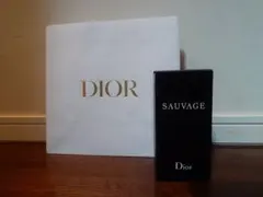 Dior SAUVAGE ソヴァージュ シャワージェル 250mlのサムネイル