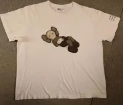kaws Tシャツ