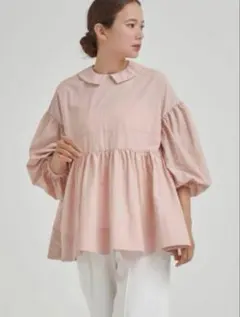 【極美品】ヨリ yori フラットカラーティアードブラウス　 ネイビー 美品 yori ヨリ フラットカラーティアードブラウス