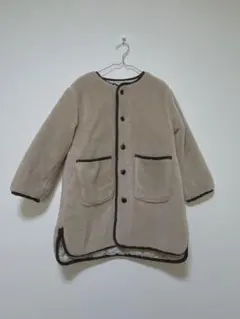 ベージュ フリースジャケット 2ポケット