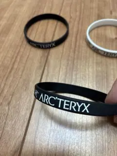 MaxセールARC'TERYX アークテリクス シリコンブレスレットブラック単品のサムネイル