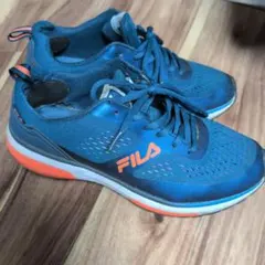 FILA スニーカー FFTテクノロジー搭載 ブルー 25cmのサムネイル