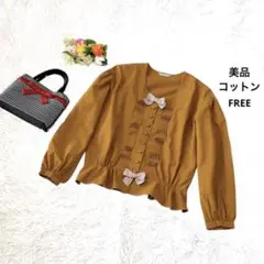 ギンガムチェックリボン✨カネコイサオ ピンタック コットン オーバーブラウスのサムネイル