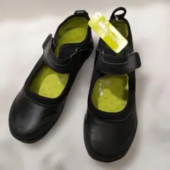 Item thumbnail for item b86b1d48-7c92-4120-8f7f-cffeee30cd51