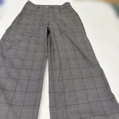 ハク　グレー系チェック ワイドパンツ ボタン付きのサムネイル