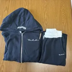 MINAMI × Right-onコラボ服セットのサムネイル