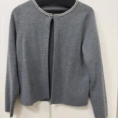 グレー　カーディガン　ビジュー