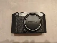 美品 FUJIFILM X-M5 富士フイルム ブラック ストラップセットのサムネイル