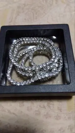 モアサナイト　テニスネックレス