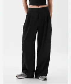 GAP Fit ハイライズランアラウンドカーゴジョガーパンツ！黒Sのサムネイル