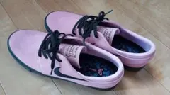 ナイキ　シューズ