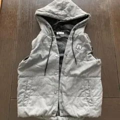 ダウンベスト　Mサイズ　ミッキーマウス　キッズ