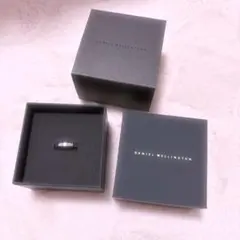 Daniel Wellington シルバー リングのサムネイル