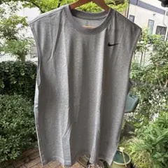 ふ*る様 ナイキ　The Nike Tee DRI-FIT ノースリーブ　　グレのサムネイル