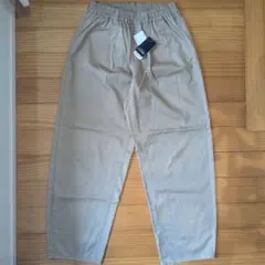 新品　西松屋　タックパンツ　160