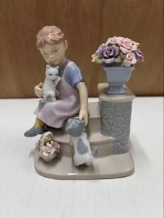 LLADRO リヤドロ フィギュリン マーガレットの花占い 手元に難あり