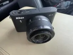 【ジャンク】Nikon ニコン J1 ブラック 1 NIKKOR 10-30のサムネイル