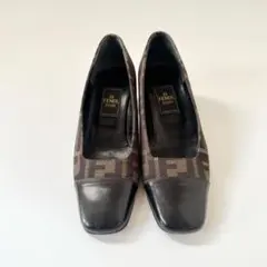 FENDI ズッカ柄 パンプス - メルカリ