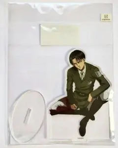 進撃の巨人　リヴァイ　座りver.　アクスタ