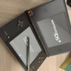 ニンテンドーDSi LL 本体 　ダークブラウン