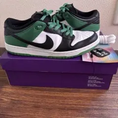 ナイキ SBダンク ロー ブラック アンド クラシックグリーン 27.5cm