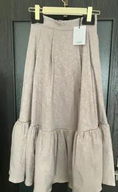 2025年最新】floral jacquard volume skirtの人気アイテム - メルカリ